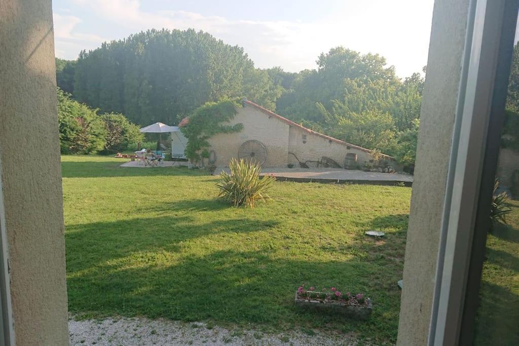 Saint-Romain  Entire Apartment With Swimming Pool Near Aubeterre מראה חיצוני תמונה