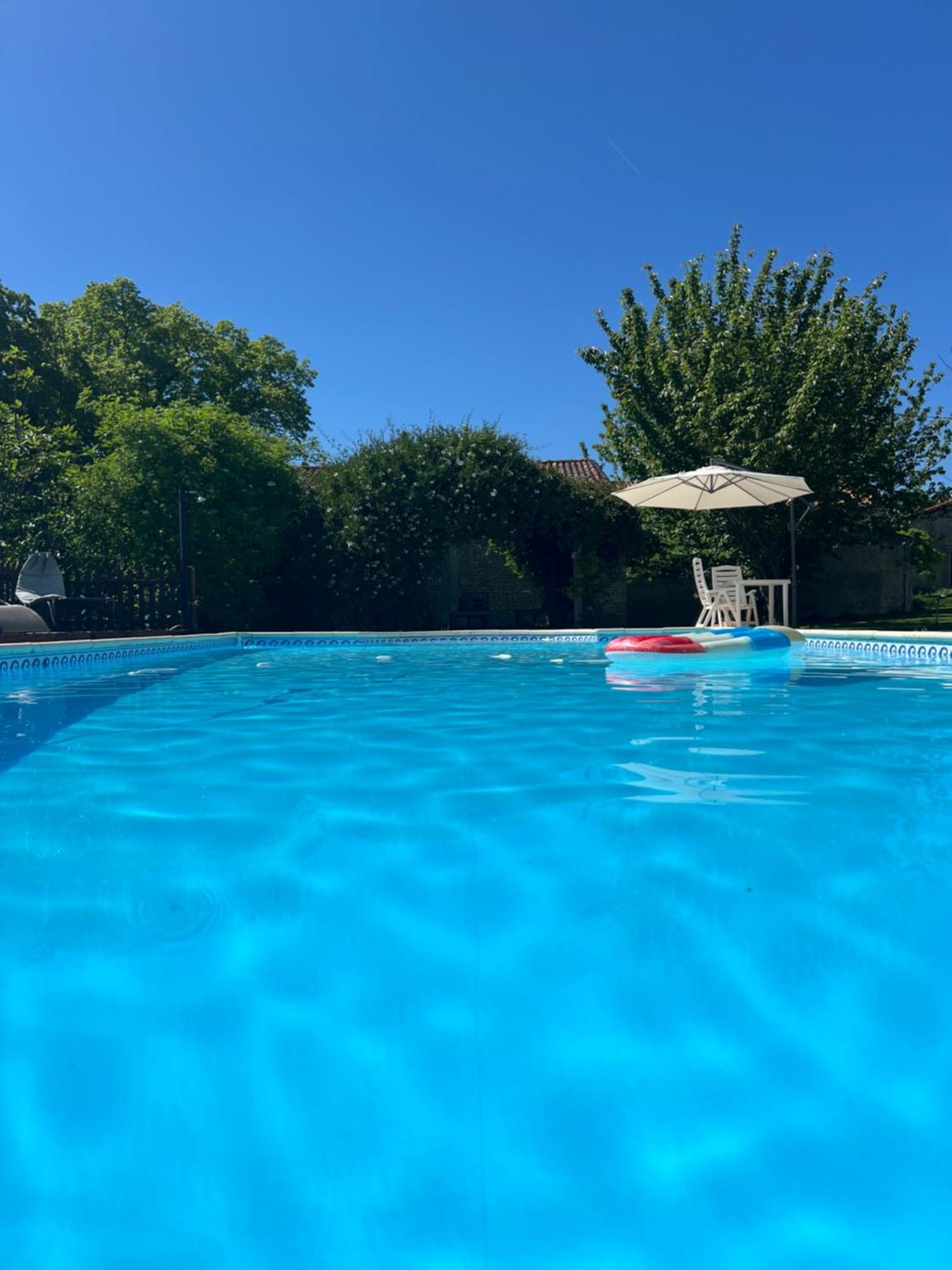 Saint-Romain  Entire Apartment With Swimming Pool Near Aubeterre מראה חיצוני תמונה