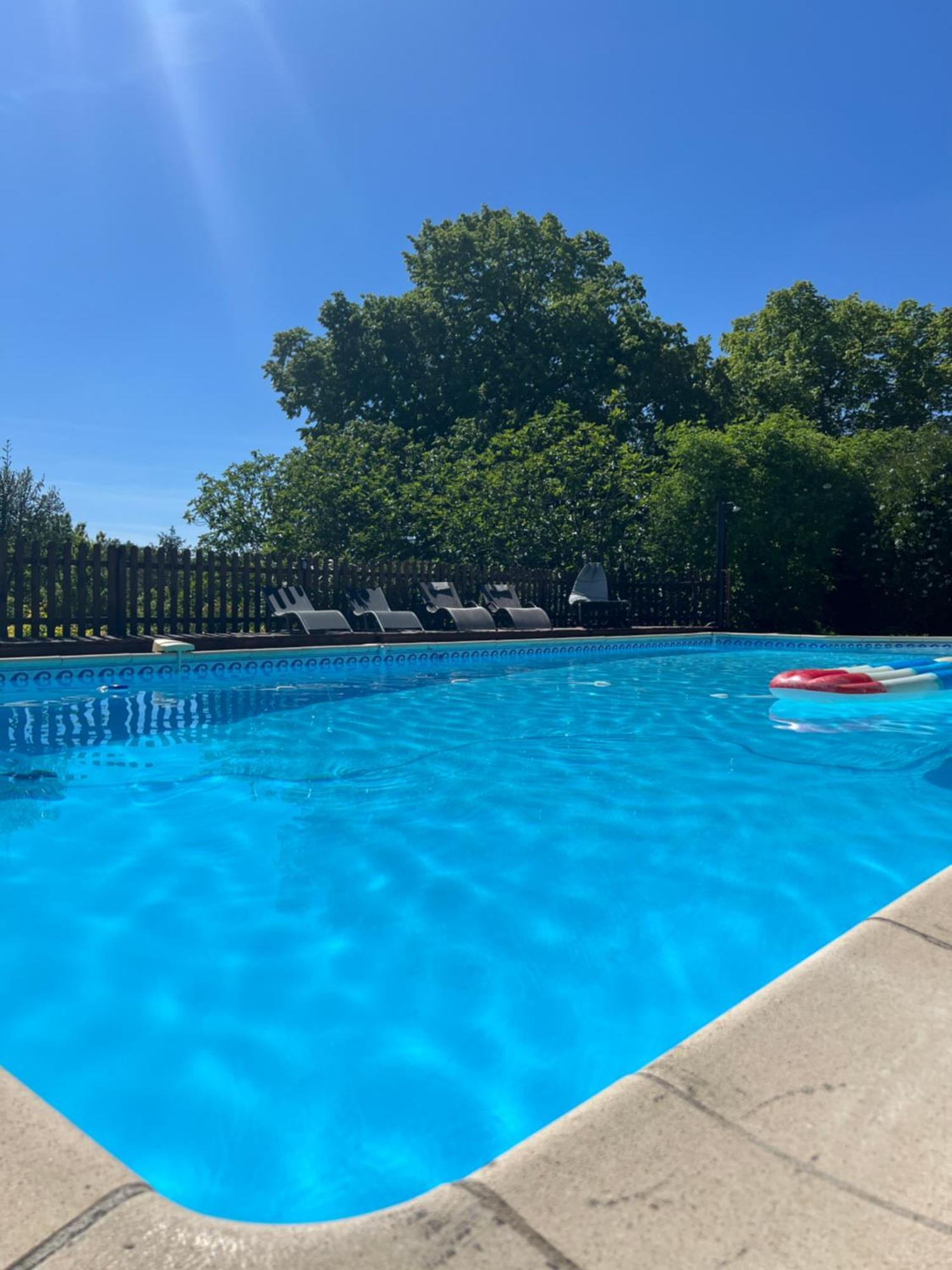 Saint-Romain  Entire Apartment With Swimming Pool Near Aubeterre מראה חיצוני תמונה
